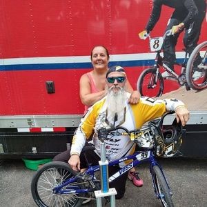 Meet your Posher, Lee